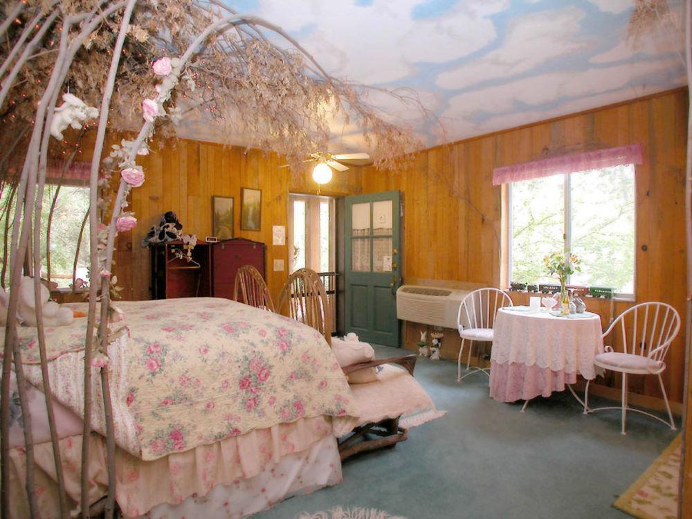 Wikiup Hummingbird Hotel Джуліан Екстер'єр фото